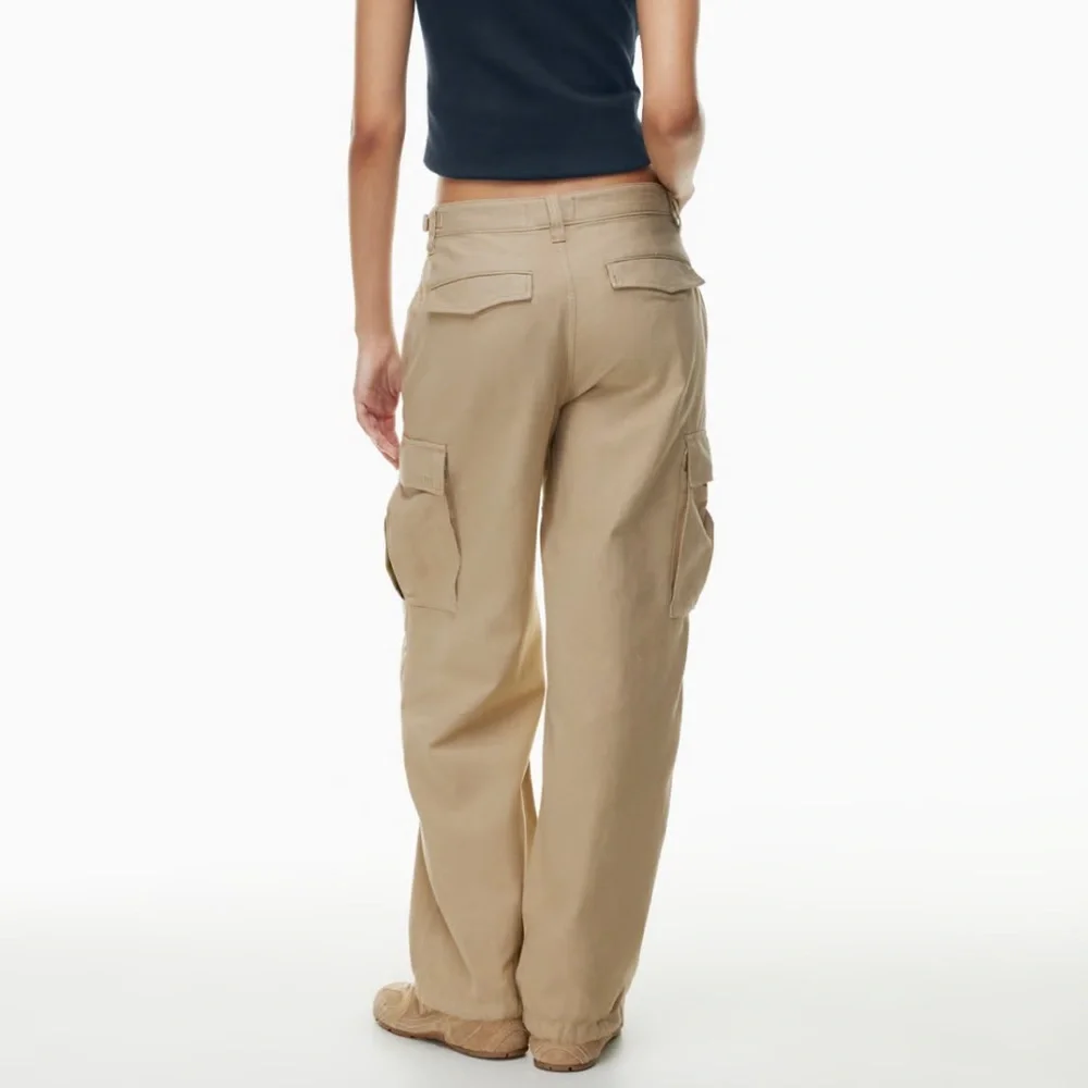 Aritzia Tna Supply Cargo Pant in Beige Size 00 Short - Picture 2 of 11